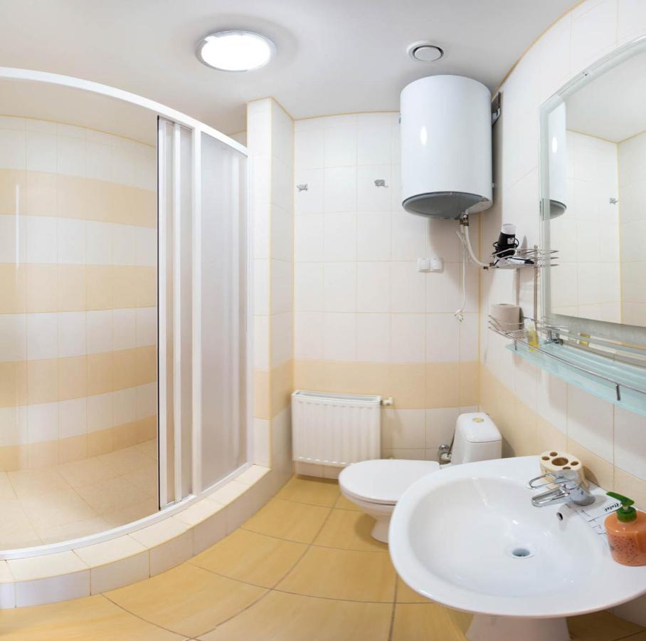 Studio In The City Center - Kravtsova Lane 13B-6 Jarkov Exterior foto